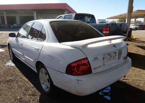2005 Nissan Sentra 1.8S z USA, uszkodzony, nr VIN 3N1CB51D15L592382